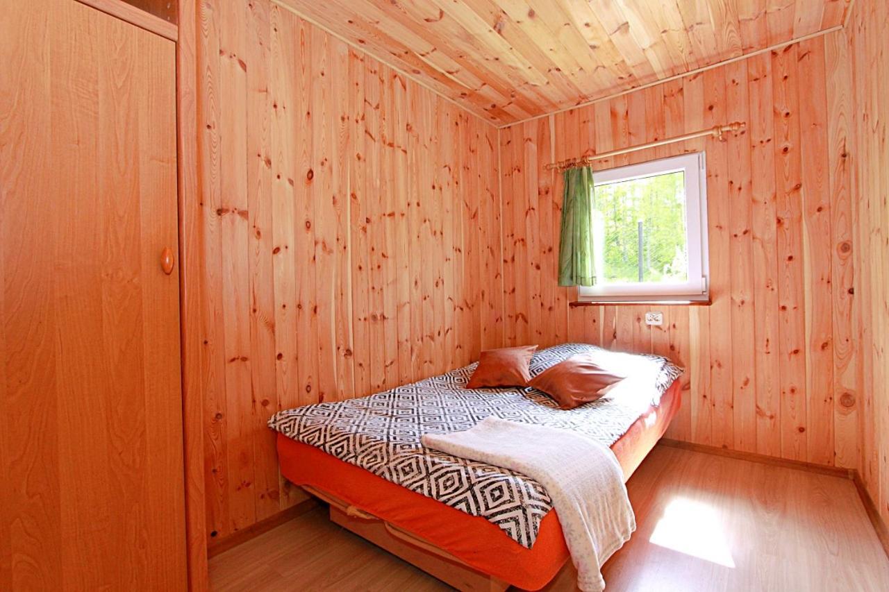 Domki Wczasowe Mazury - Ferienhaus Masuren - Do 12 Osob - Idealny Dla Grup Dluzek Exterior foto